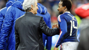 Raymond Domenech et Estelle Denis : Sidney Govou hallucine encore de la demande en mariage !