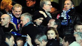 «C’est brûlant» : Ça chauffe entre Deschamps et Zidane ! 