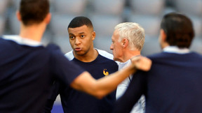 Mbappé et Deschamps se font tacler !