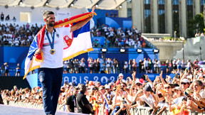 Tennis : Djokovic au bord du gouffre, il répond à ses détracteurs !