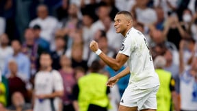 Real Madrid : Mbappé imite une légende, c'est totalement validé ! 