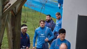 Un joueur du XV de France «ronfle comme un camionneur», il doit changer de chambre !