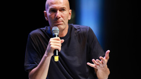 Moment fort à Marseille : Zidane est attaqué !