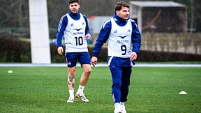 Ni Antoine Dupont ni Matthieu Jalibert : Le XV de France tient le «meilleur joueur du monde» à son poste ! 