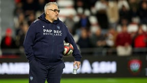 Rugby - Top 14 : Christophe Urios offre un cadeau à ses joueurs après la victoire contre le Stade Toulousain