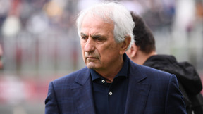 «Viens me parler là !» : Vahid Halilhodzic s'en prend aux arbitres, ça dégénère en plein match du FC Nantes !