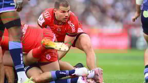 Antoine Dupont : Un consultant de RMC propose de l'écarter, une décision du Stade Toulousain est à venir