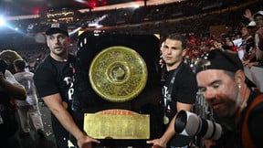 Rugby - Top 14 : Le très beau cadeau reçu par Antoine Dupont et le Stade Toulousain