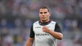 XV de France - Antoine Dupont déboussolé après avoir changé d'équipe : «Je le vois un peu perdu...»