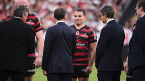 Finale du Top 14 : Sifflé au Stade de France, Emmanuel Macron a discuté avec Antoine Dupont ! 