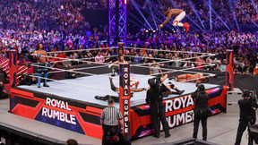 EXCLU : Il quitte la WWE, sa femme veut le voir revenir !