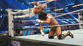 «14 déchirures du ligament croisé antérieur et postérieur, du ménisque...» : L’incroyable parcours de Rey Mysterio à la WWE
