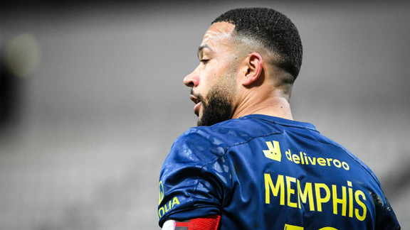 Mercato Mercato Barcelone Le Message Tres Clair De L Ol Sur L Avenir De Memphis Depay