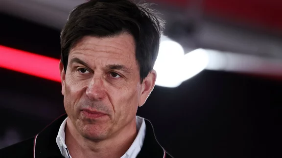 F1 : Crise chez Mercedes, le boss fait une terrible confidence