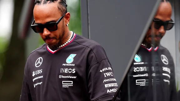F1 : Lewis Hamilton annonce son successeur chez Mercedes ?