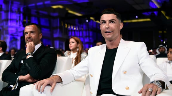 Mercato : Un entraîneur étranger offert à l'OM par l'ancien agent de Cristiano Ronaldo