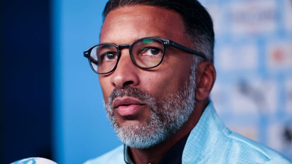 Mercato - OM : Ça ne sent pas bon pour Habib Beye ? Les annonces se multiplient sur son possible départ