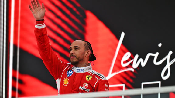 F1 : D'Arsenal à Ferrari, le transfert rêvé de Lewis Hamilton ! 