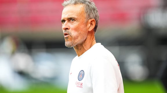 Présenté comme le successeur de Rayan Cherki, son profil correspond parfaitement à ce que veut Luis Enrique : Voilà la surprise de dernière minute que prépare le PSG sur le mercato !