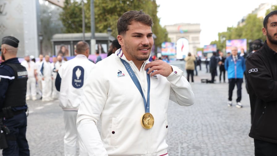 Antoine Dupont a frustré un autre joueur de rugby avec sa médaille d’or aux JO : «J’en ai pleuré»