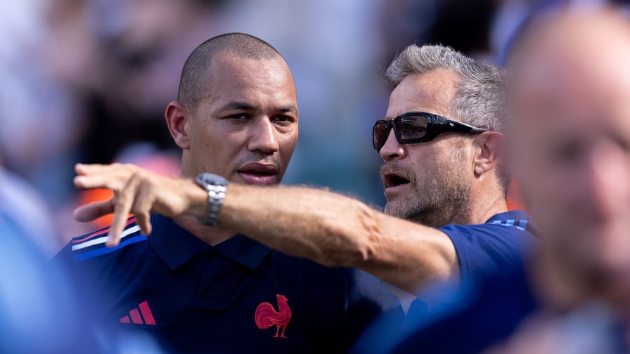 «On ne savait pas qu’il était là» : Fabien Galthié a réservé une belle surprise à Gaël Fickou 