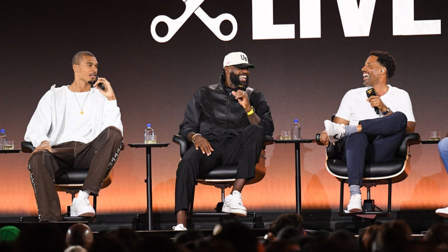 NBA : Un Français rejoint LeBron James, la fin du rêve pour Wembanyama ?