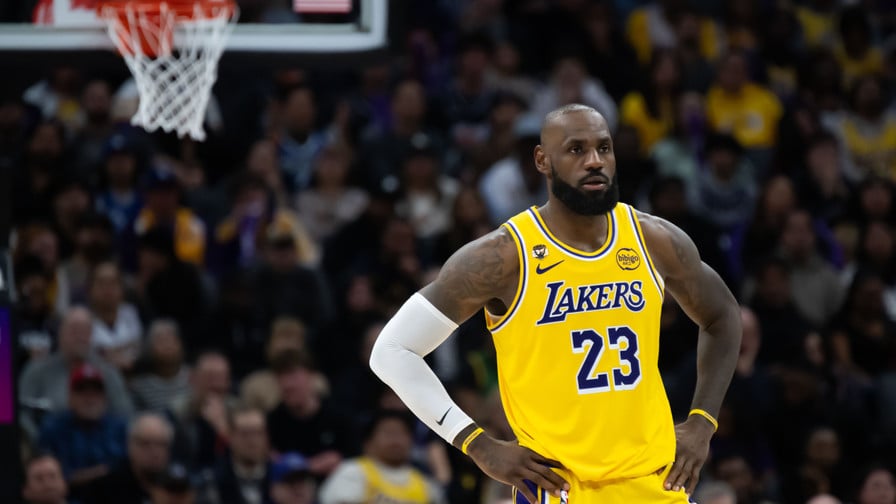 Transfert en NBA : «Il sait ce qu’il va faire», ce journaliste balance sur LeBron James !