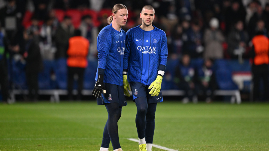 Mercato : Chevalier, Safonov ou un nouveau joueur ? Le PSG aurait identifié son gardien pour la saison prochaine !