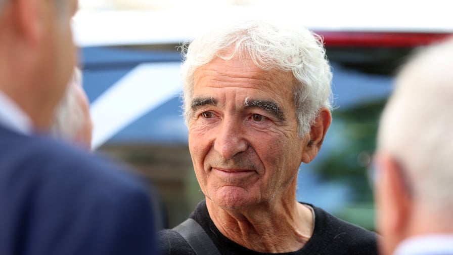 Raymond Domenech a posé ses conditions pour rejoindre L'EQUIPE du Soir : Il refuse de faire l'émission avec un autre chroniqueur !