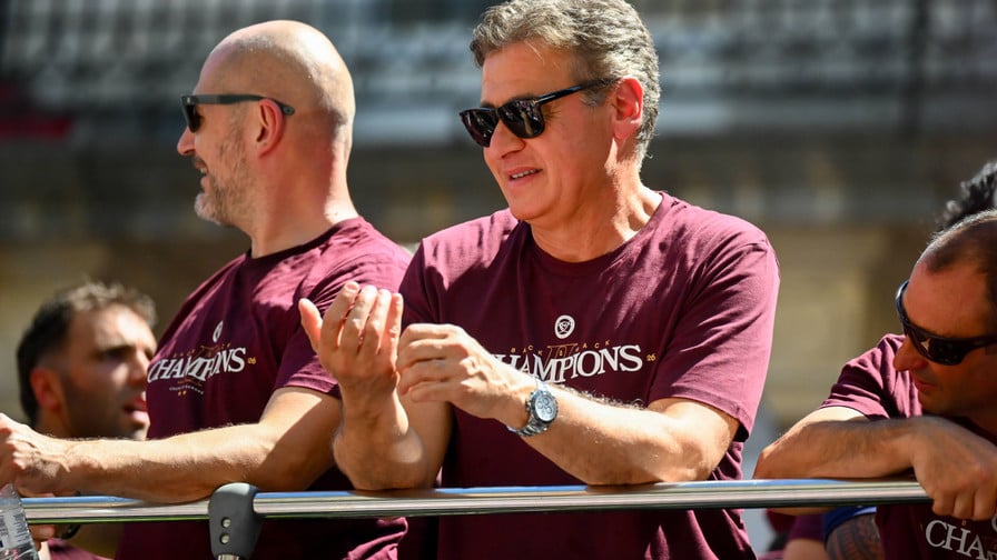 Antoine Dupont au cœur d’un véritable feuilleton avec le salary-cap : Le président de l’UBB lâche ses vérités