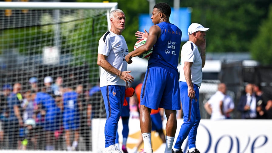 Départ de Didier Deschamps : Kylian Mbappé pousse un coup de gueule