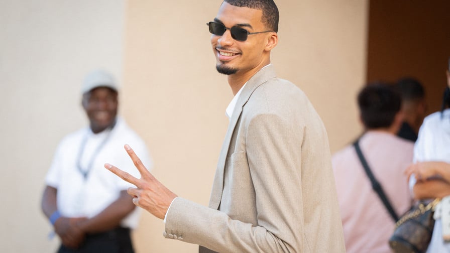 «Un système qui pose problème» : Le nouveau contrat de Wembanyama à l’origine d’une révolution en NBA ?