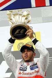 Hamilton est « heureux » chez McLaren