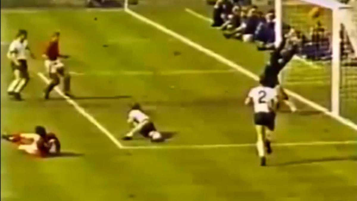 Equipe De France : Un Membre De L'équipe De La Coupe Du Monde 1966 Est Decede 972027