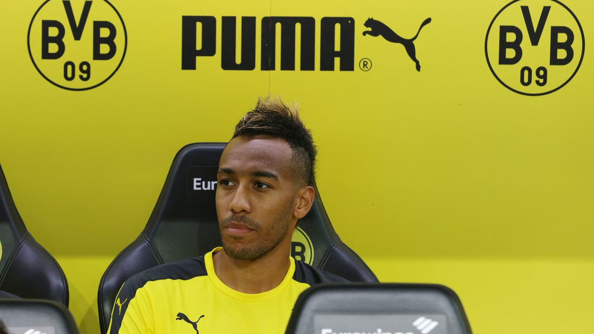 Mercato PSG L’ASSE se confie sur le dossier Aubameyang au PSG ! Mercato PSG L’ASSE se confie sur le dossier Aubameyang au PSG !