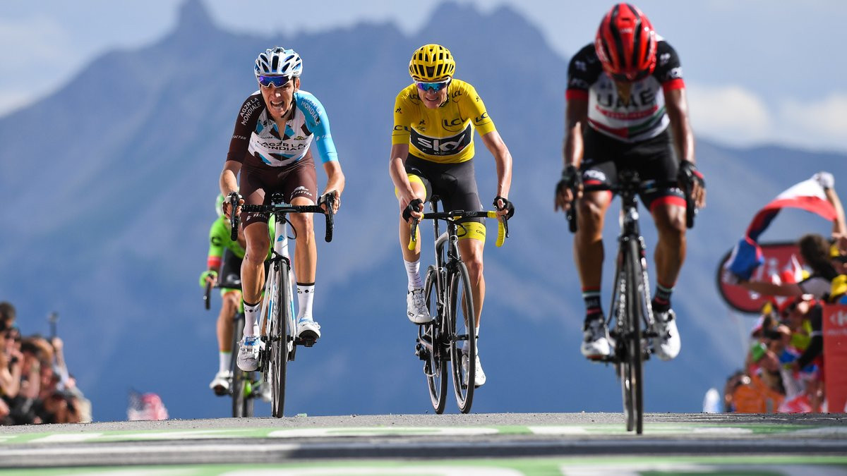 Tour De France Cyclisme Tour De France Romain Bardet Devoile Sa Tactique Face A Christopher Froome