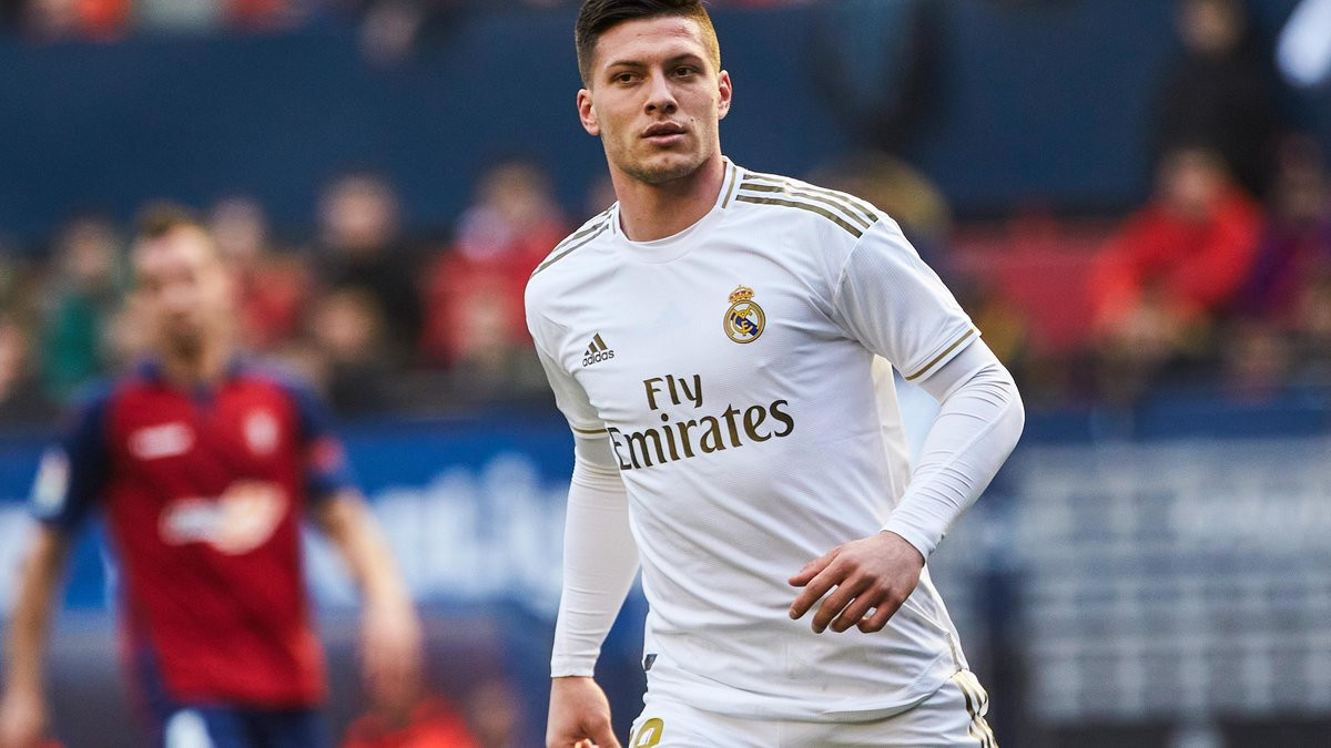 Mercato Mercato Real Madrid Zidane Annonce La Couleur Pour Jovic