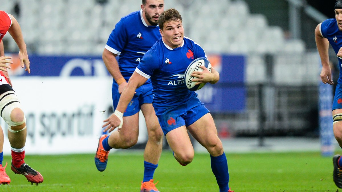 Rugby XV de France Dupont réagit à son titre de meilleur joueur du