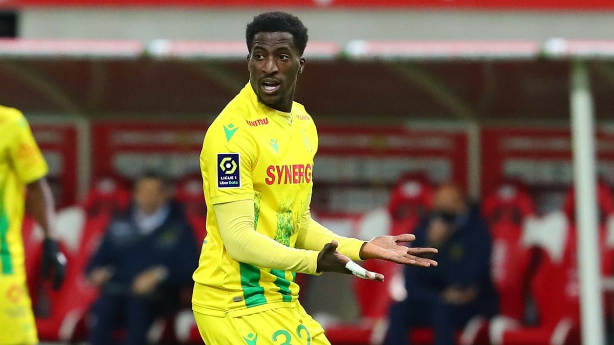 FC Nantes | FC Nantes - Polémique : Kombouaré écarte un ...