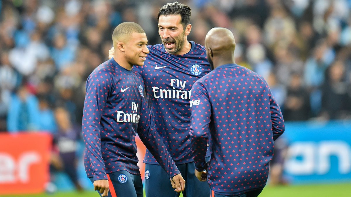 Mercato | Mercato – PSG : Kylian Mbappé est interpellé par une légende pour son avenir ! Mercato | Mercato – PSG : Kylian Mbappé est interpellé par une légende pour son avenir !
