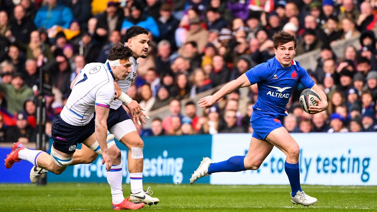 Rugby - XV De France : L’énorme Joie D’Antoine Dupont Après La Victoire ...