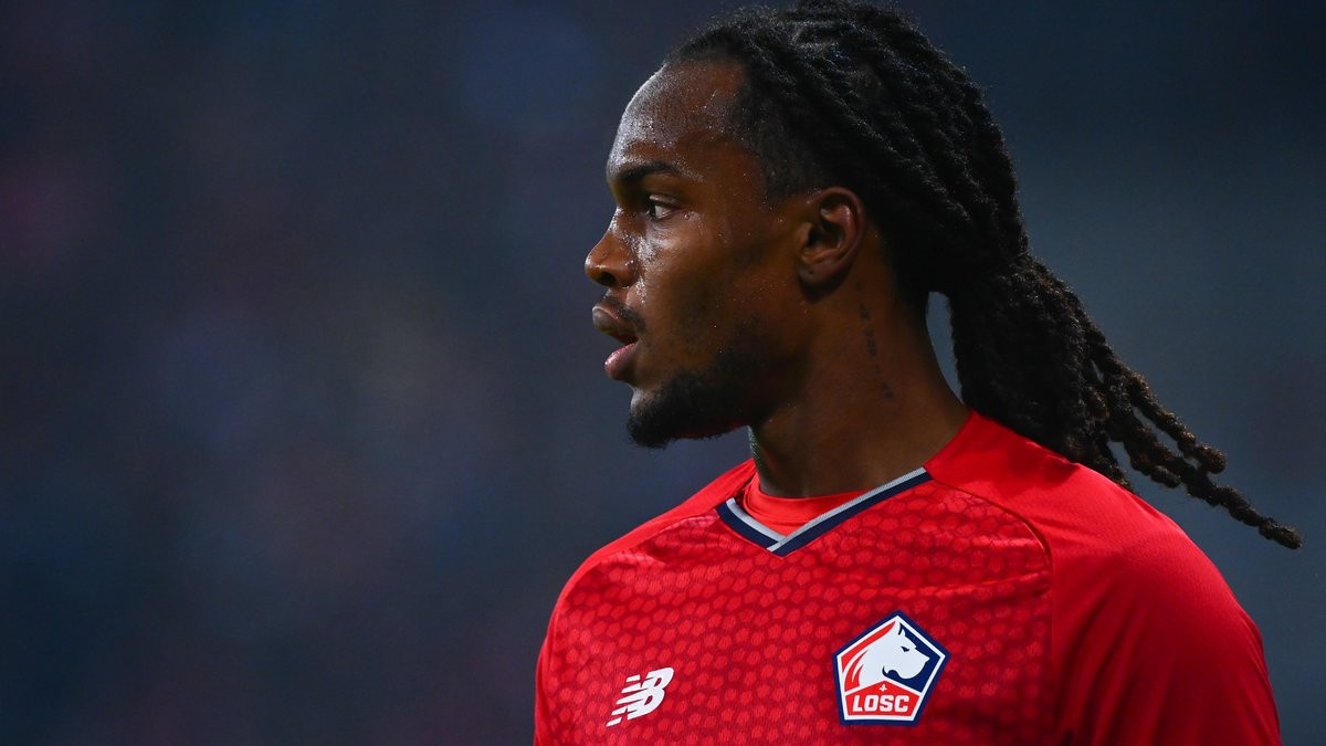 Mercato Un Ancien Du Psg Tente De Faire Sauter Le Transfert De Renato