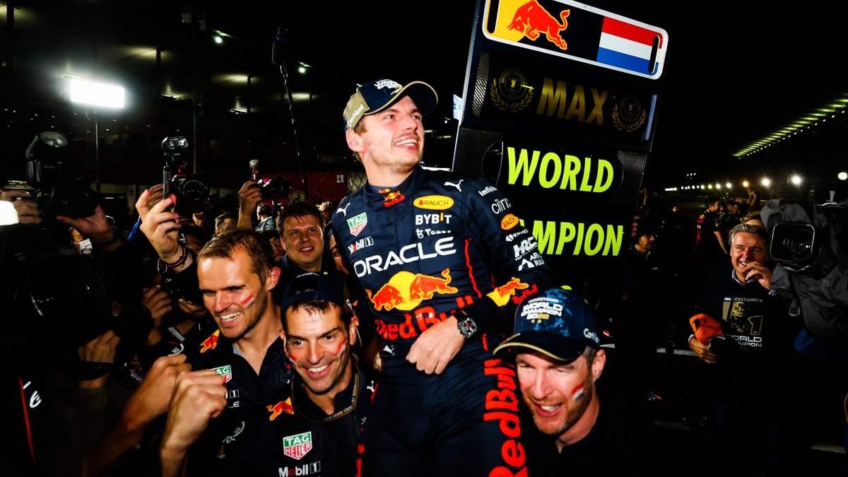 F1: Red Bull, Pérez… Tras su coronación, Verstappen anuncia el color para lo que resta de temporada