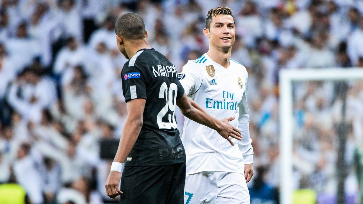 Mercato : Quand Cristiano Ronaldo annonce son transfert au PSG, une ...