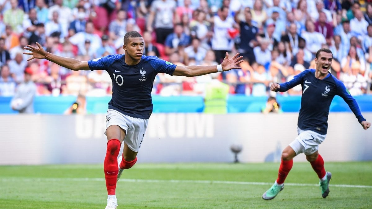 Coupe Du Monde : En Huitième De Finale, Les Bleus Ne Tremblent Pas ...