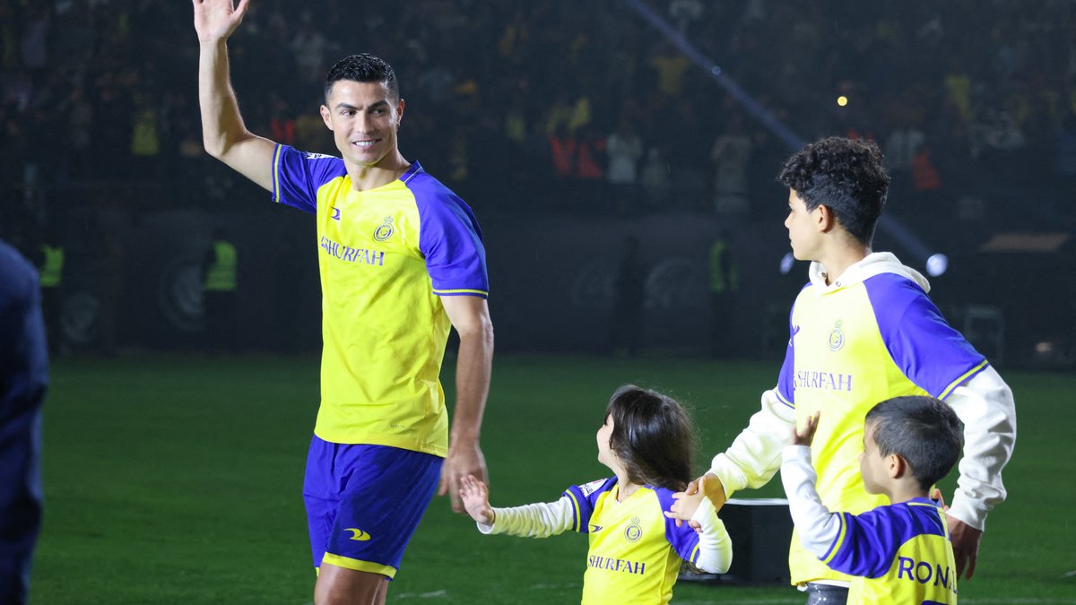 Cristiano Ronaldo Jr. rejoint son père à Al-Nassr… en U13