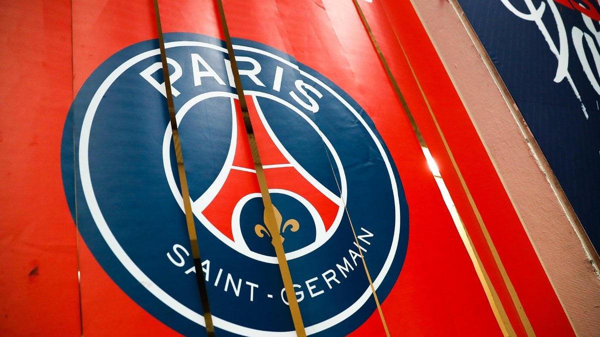 A move to Paris Saint-Germain was announced, and his transfer window was completely neglected