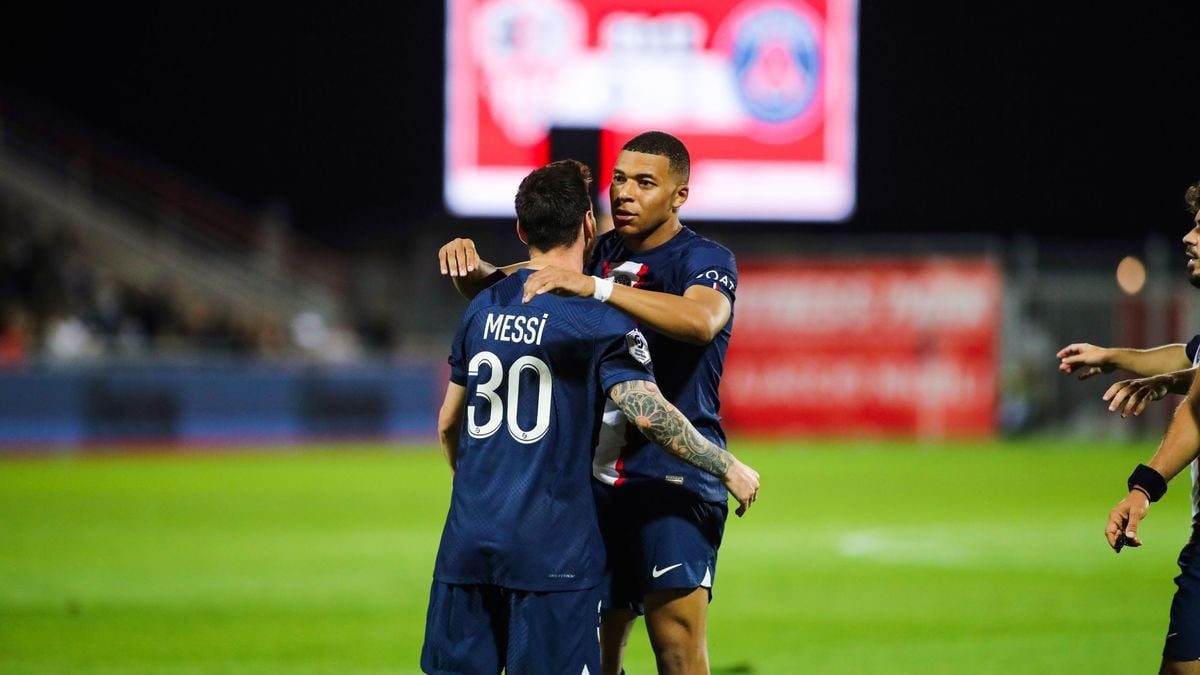 Messi jubilant, will it heat up with the Mbappé clan?