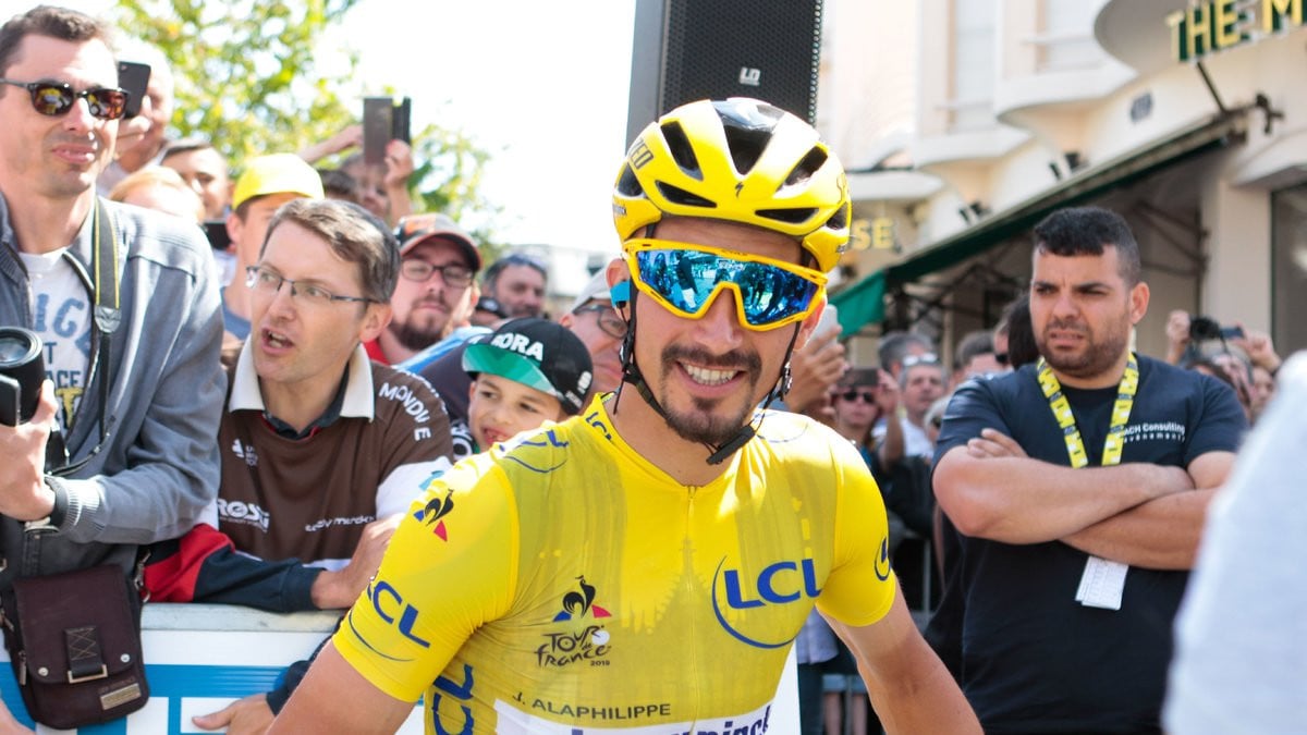 Tour De France Le Maillot Jaune D J Promis Alaphilippe