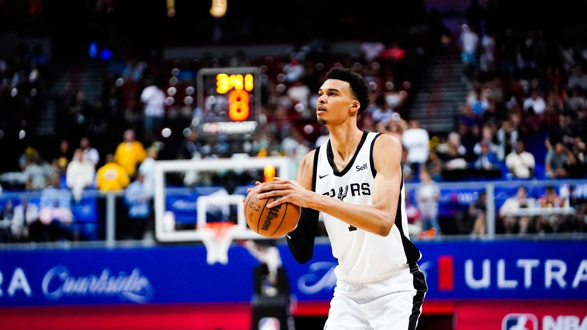 NBA Victor Wembanyama's Surprise Preparation and Skyhook Inspiration Archysport